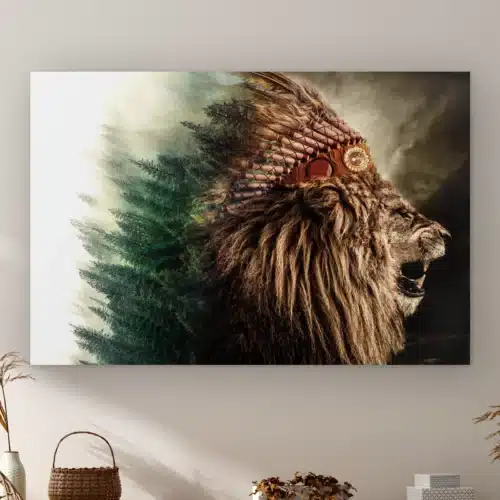 Native leeuw aan de muur boven een kast met een rieten mandje