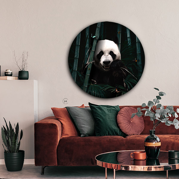 Botanische stijl met een pandabeer als ronde wanddecoratie