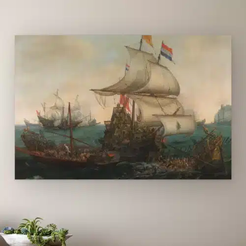 Hollandse schepen overzeilen van Hendrik Cornelisz aan de muur boven een houten dressoir met planten