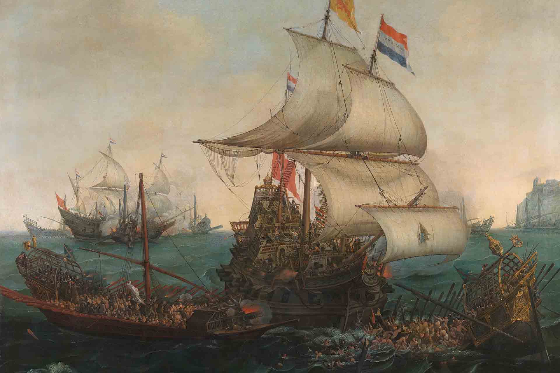 Hollandse schepen overzeilen: zeilschip met rood-wit-blauwe vlag tussen kapseizende galeien