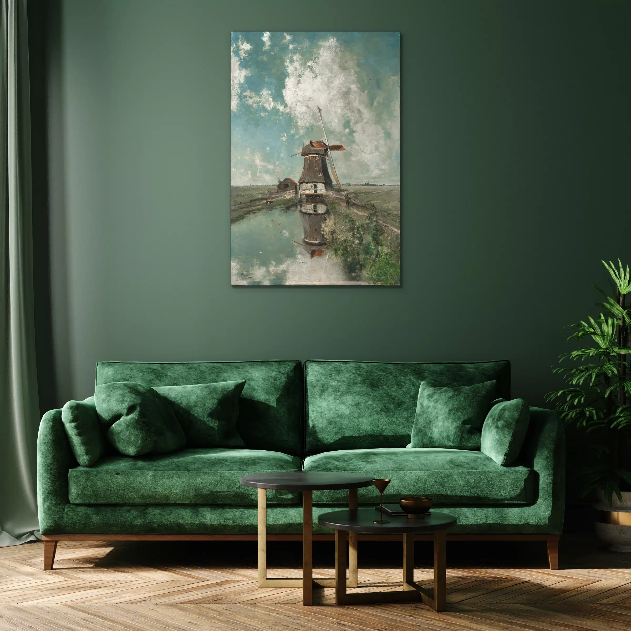 Een molen aan een poldervaart boven een groene fluwelen bank tegen een donkergroene muur