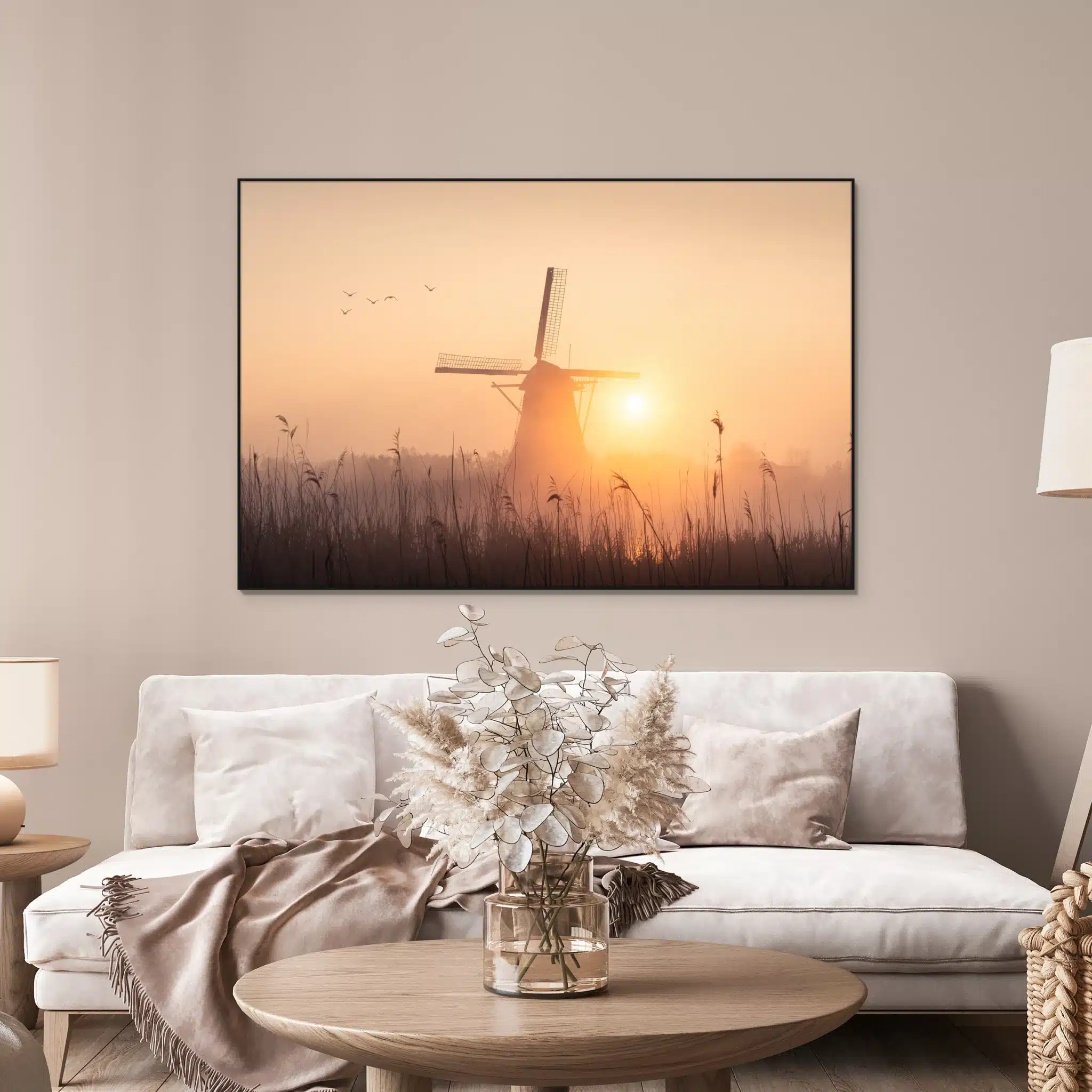Hollandse glorie bij Kinderdijk als artframe met slank zwart frame aan de muur
