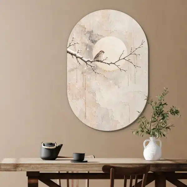 Schilderij maan als muurovaal in een eetkamer boven de eettafel