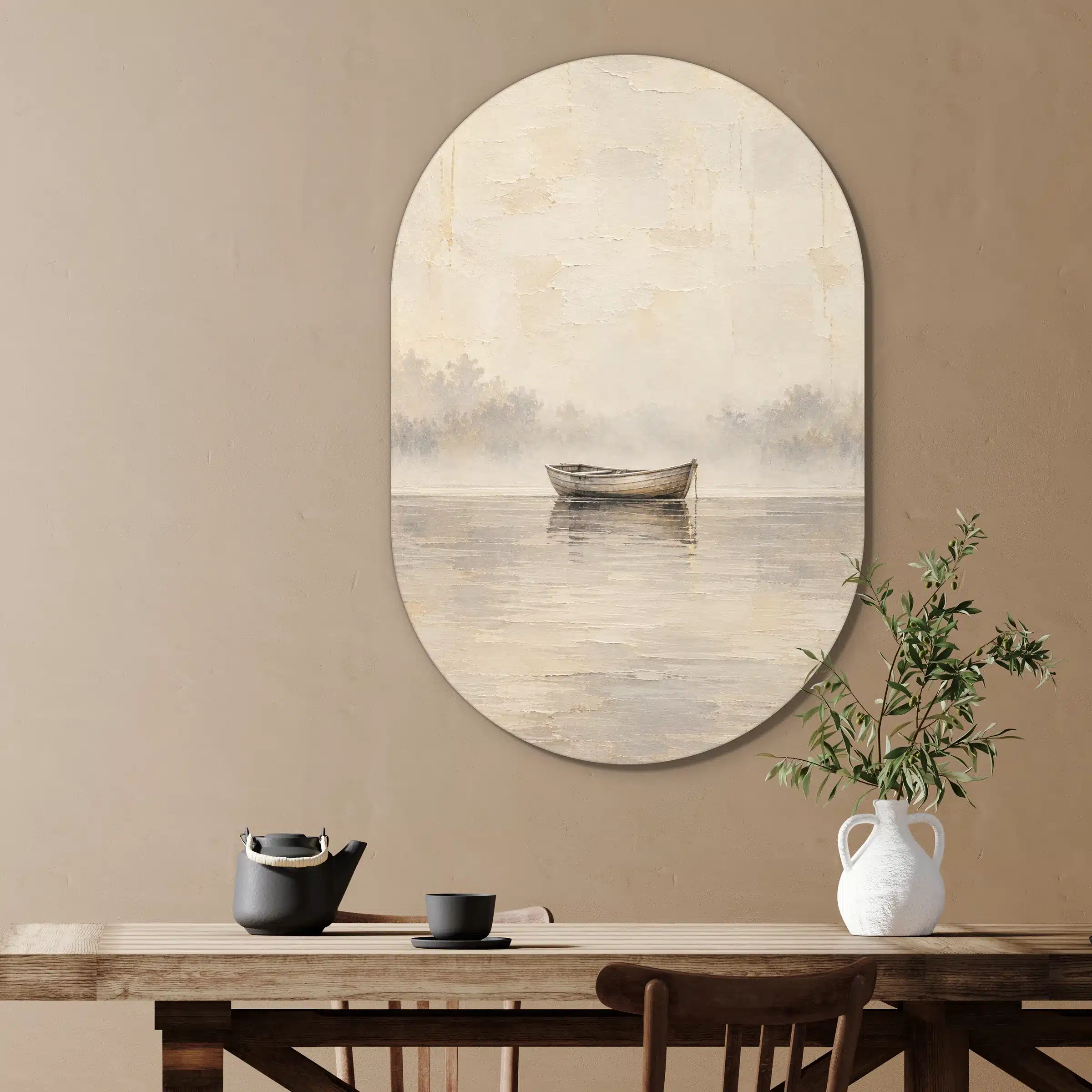 Schilderij beige tinten als muurovaal in een eetkamer boven de eettafel