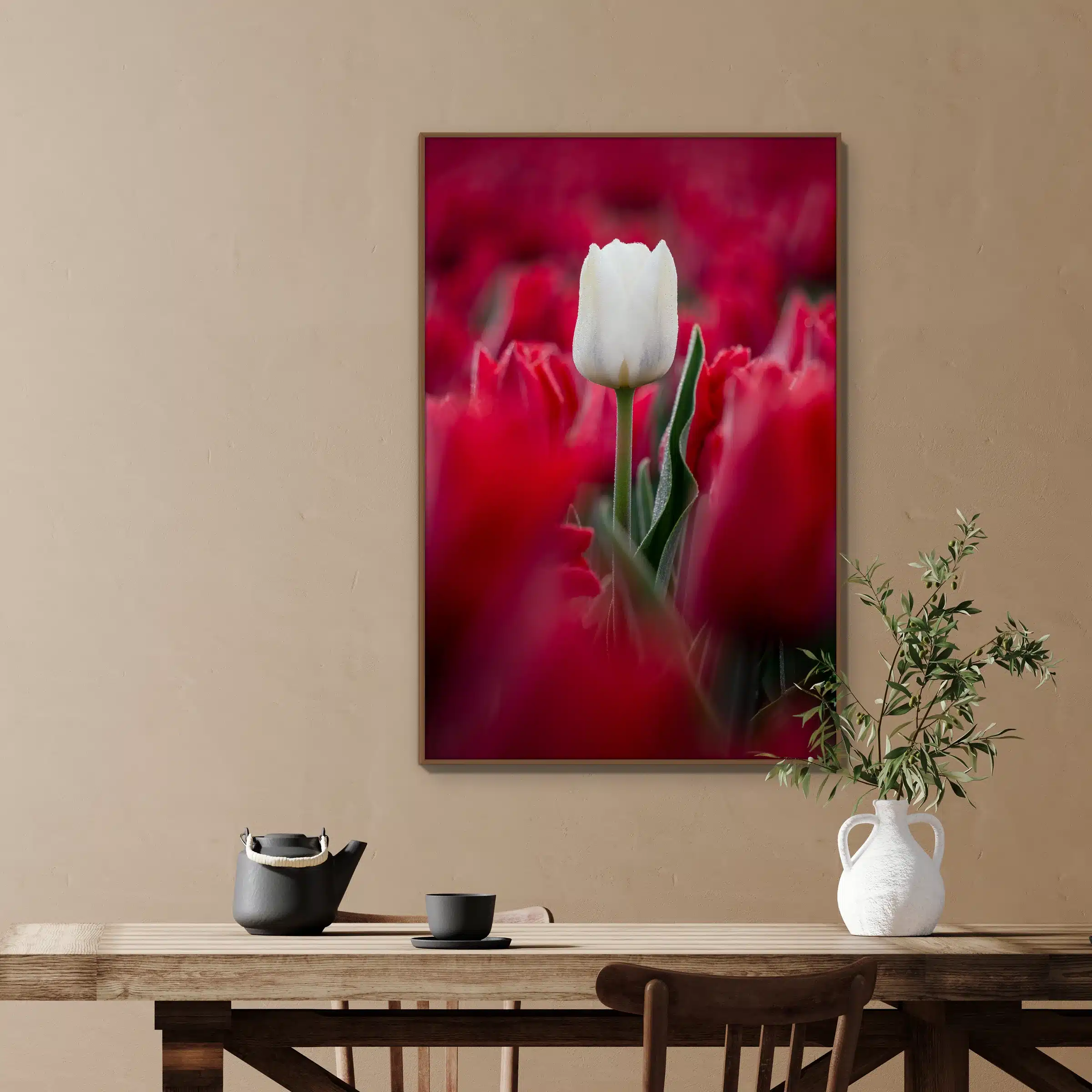 Jij bent wie je bent als artframe met houten frame aan de muur